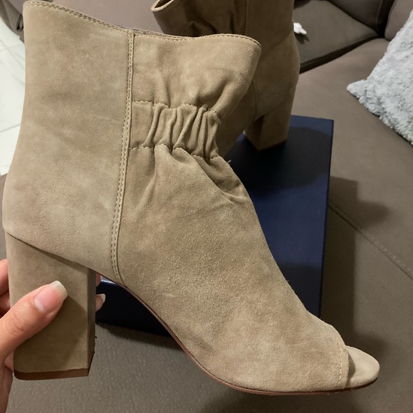 Splendid Rayna suede peep-toe ankle booties - Picture 4 of 8
